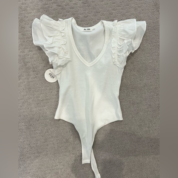 White Ruffled Bodysuit - Picture 1 of 3